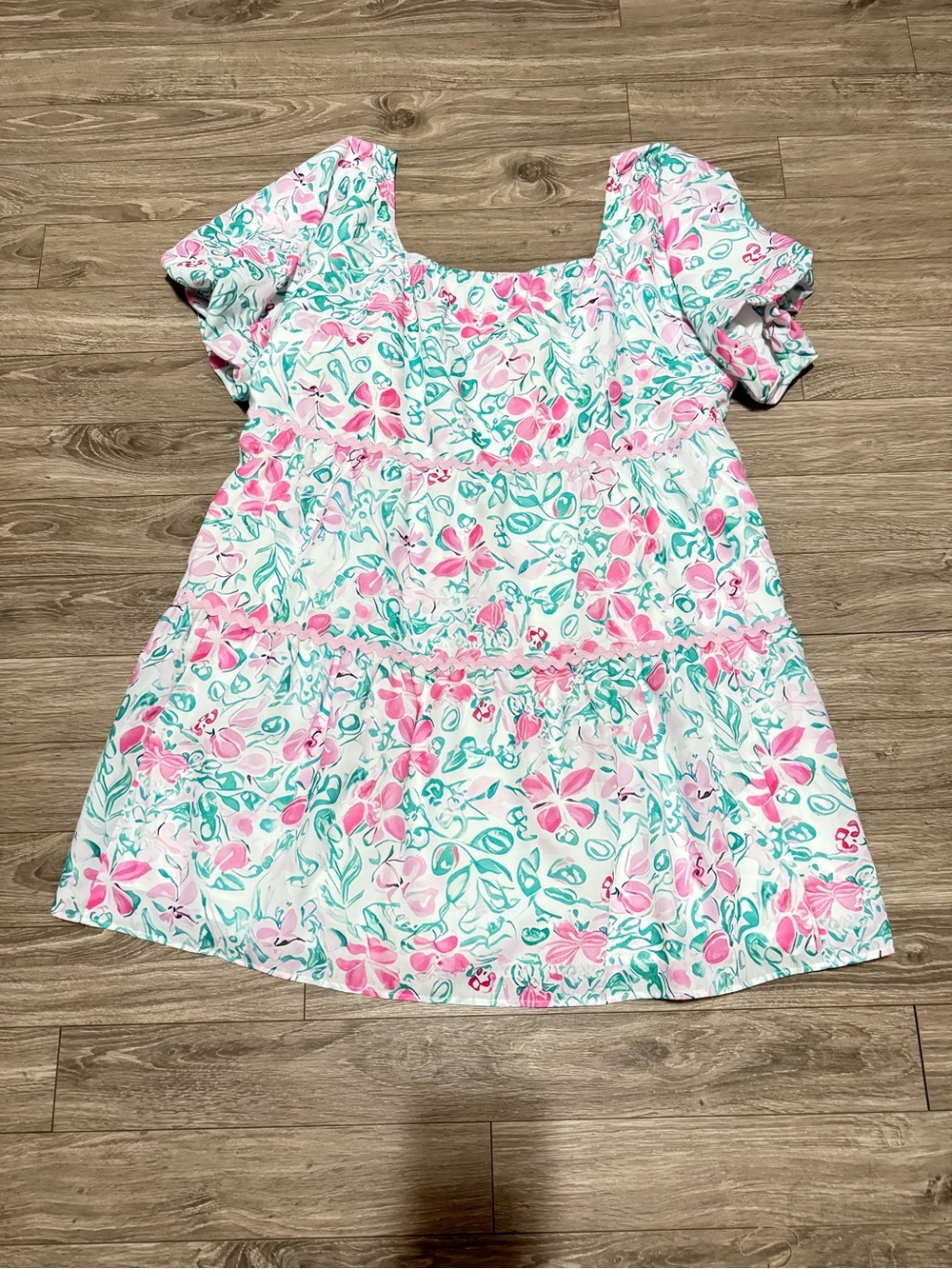 NWT Boutique Floral Pink & Teal Square Neck Tiered Dress